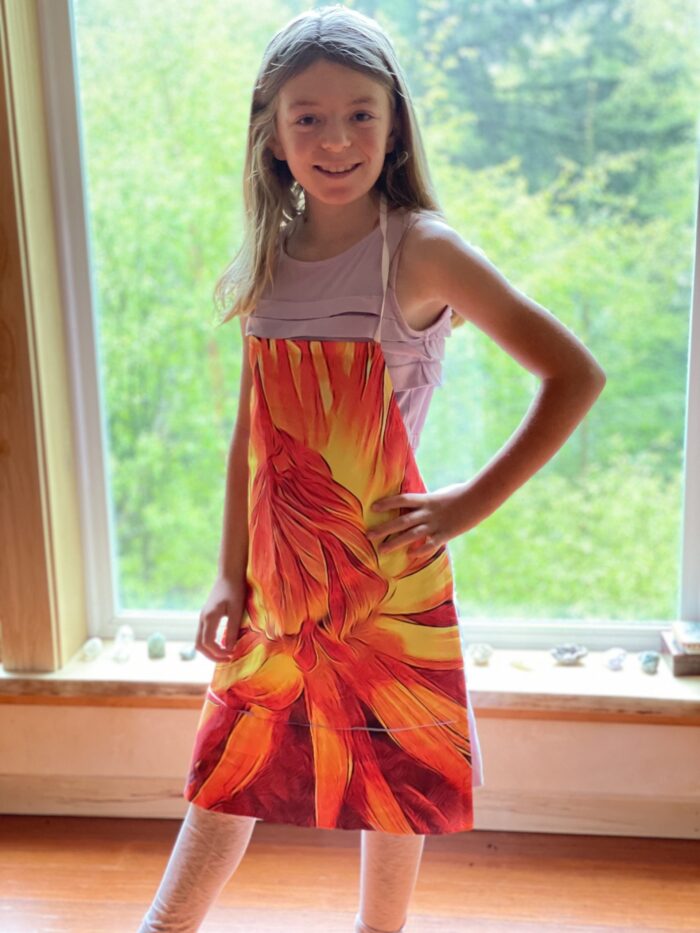 Apron~ Dahlia